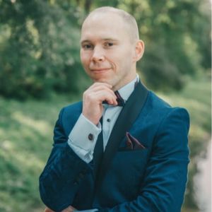 Maksim Novikov