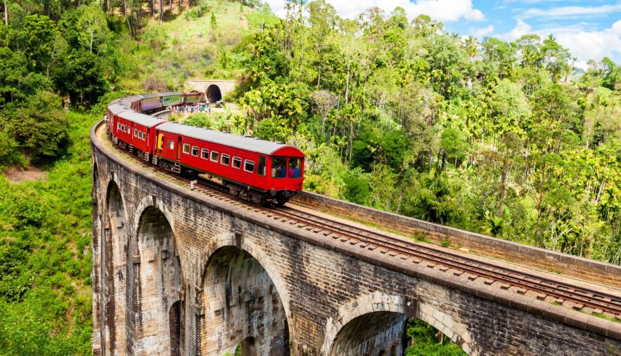 Tour packages from Pakistan, RIBTTES travels Pakistan, Global tours from Pakistan, World tours from Pakistan, Srilanka Tours, Nine Arches Demodara Bridge, Srilanka, Sri lanka